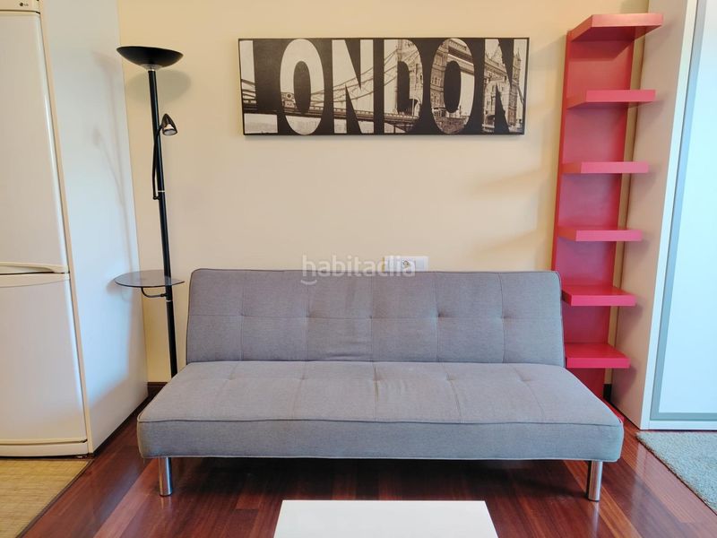 Foto a69ef70a-9793-4480-b733-637ce2f7c523. Estudi amb calefacció aparcament a Sardoma - Castrelos Vigo