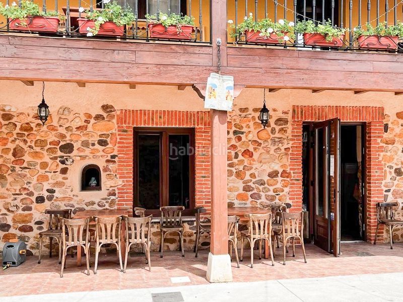 Foto 3f51d0d6-6bd0-402c-94dc-d3e28f836eed. Edifici a Rioseco de Tapia