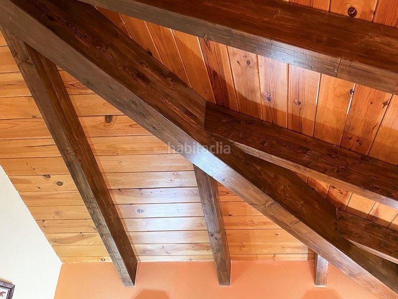 Foto d9afd57f-22a0-40c6-a31f-f81840207a6e. Edifici a Rioseco de Tapia