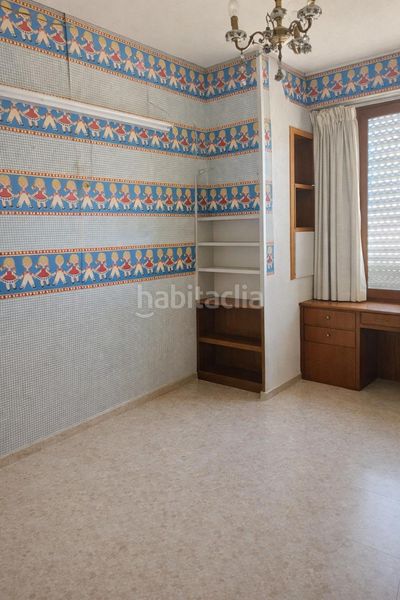 Foto 7b6bd715-04f0-4530-80e6-dff5fd21f0e4. Casa adossada a Almansa
