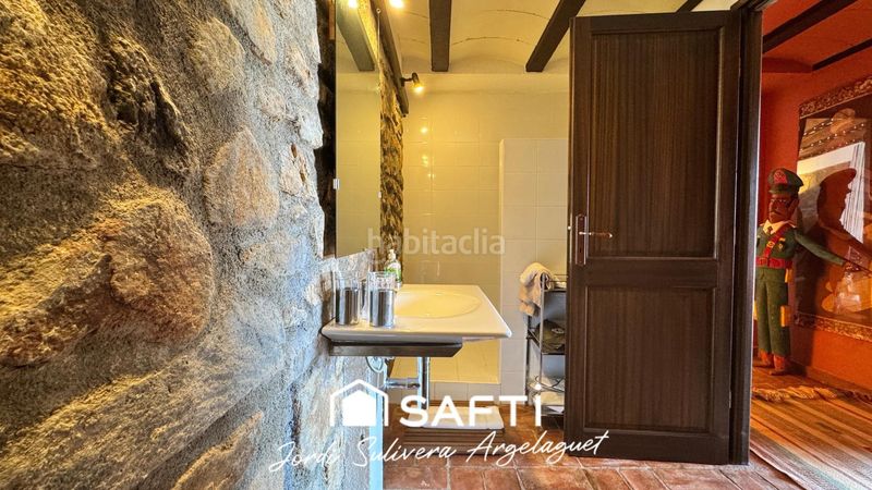 Foto 52264f60-831a-4b3a-8181-a041c865bc65. Casa aparellada amb calefacció aparcament piscina a Cantallops