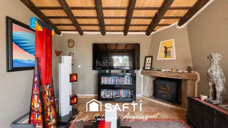 Foto d0c53963-9582-4a71-b5b7-9c491ee391d2. Casa aparellada amb calefacció aparcament piscina a Cantallops