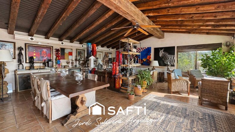 Foto dd0e63de-79f2-4306-b3b0-2cc71092f2bb. Casa aparellada amb calefacció aparcament piscina a Cantallops