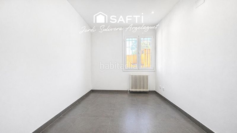 Foto 878f1afa-f0fe-401f-a46a-eb718cab37f8. Piso en Eixample Sud-Migdia Girona