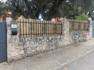 House in Pareja