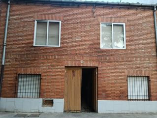 Country house in Valencia de Don Juan