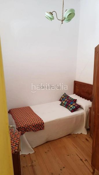 Foto e114ba08-7b5d-49da-84f7-9dda25bc99f9. Casa adossada a Valderas