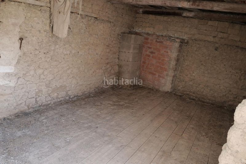 Foto e4208911-24b0-4eb9-9449-84874a5cc459. Masia a Gordoncillo