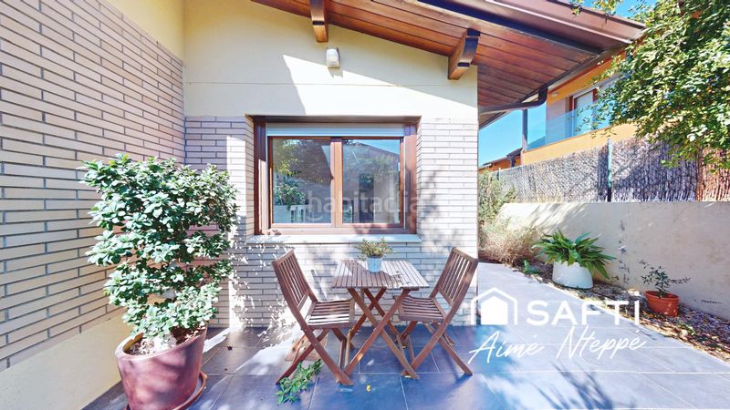 Foto 4ba51d2d-4929-47a5-b254-dea102a5e6e0. Casa amb calefacció aparcament piscina a Sant Julià de Ramis