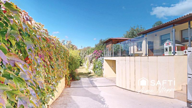 Foto c54246fb-11e1-4290-8017-078599b01748. Casa amb calefacció aparcament piscina a Sant Julià de Ramis