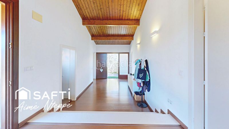 Foto d5c6b32f-75c4-4c70-8a7b-e1735b9cdf47. Casa amb calefacció aparcament piscina a Sant Julià de Ramis