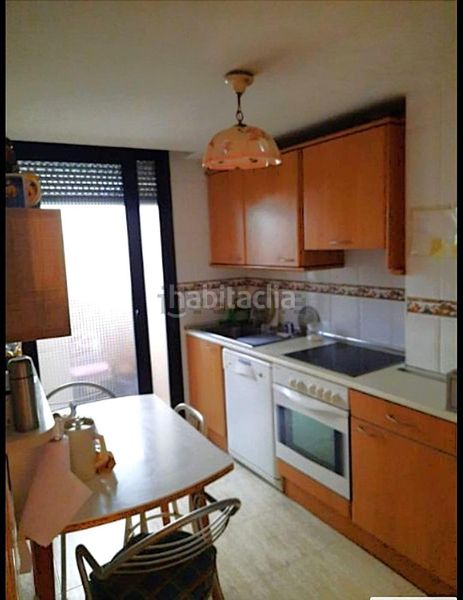 Foto a8791851-ff05-48f5-b608-8dd1762aed85. Casa adossada amb aparcament a Zuera