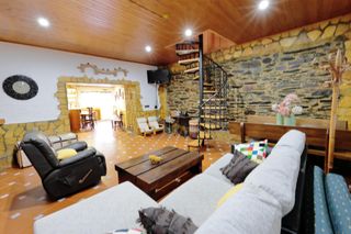 Casa bifamiliare in Vega de Espinareda