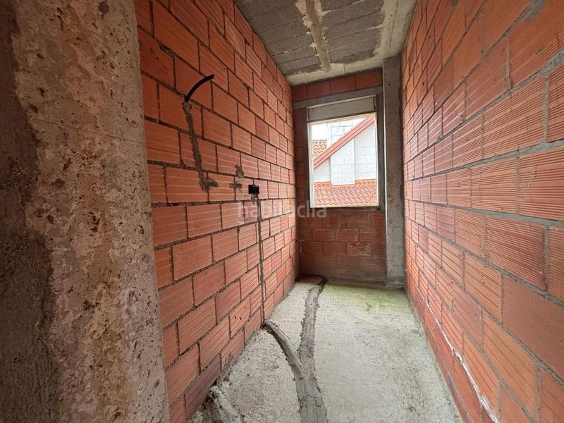 Foto a6317e54-455a-468a-b300-2ab43996edcf. Casa amb aparcament a Moaña