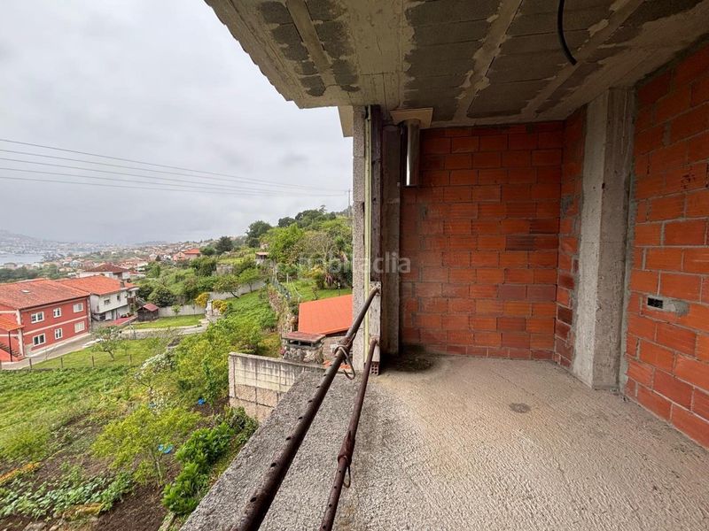 Foto d71a0282-fc5c-4ce3-b107-0f94c6a32734. Casa amb aparcament a Moaña