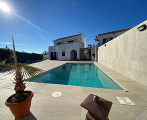 Maison à Cala Blanca