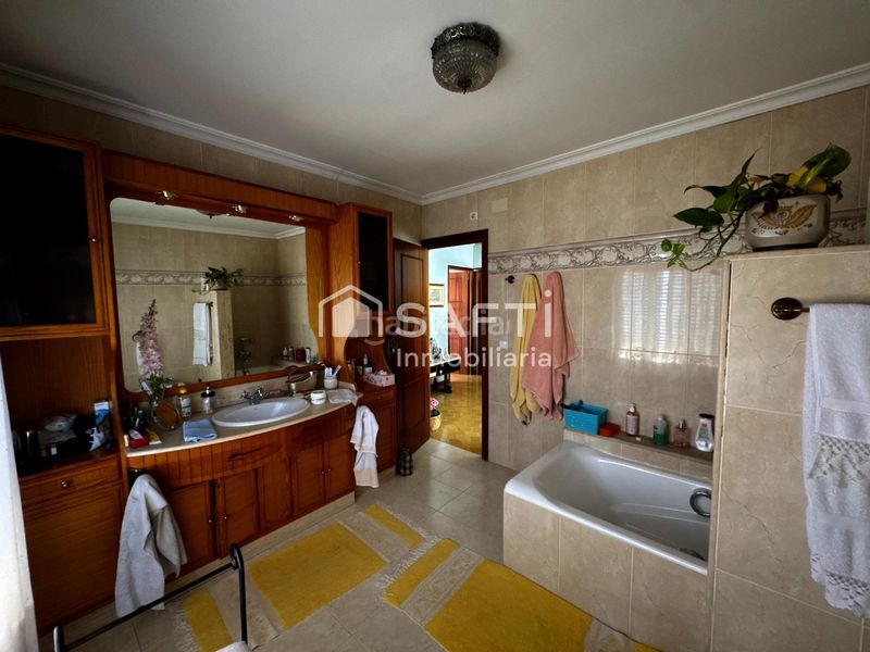 Foto 54aefe9a-e3eb-4114-8b19-ddc432d07bd2. Casa amb piscina a Monòver