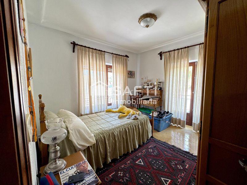 Foto b57462c4-5c66-409a-8e2e-44dcabf7b79b. Casa amb piscina a Monòver