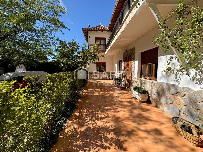 Foto e047ca48-1826-447d-a46b-99a9cb1250e5. Casa amb piscina a Monòver