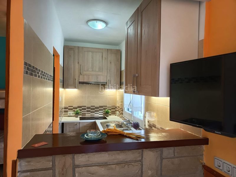 Foto 0af4cef2-7dad-4a16-9447-77a45a44a59a. Pis a Passeig Marítim Miami Platja