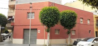 Casa bifamiliare in Port - Horta de Santa Maria