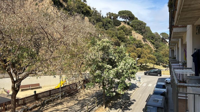 Foto a45bb638-787d-49b8-90d5-903e9e95b0b5. Pis amb calefacció aparcament a residencial Blanes - vistamar Blanes