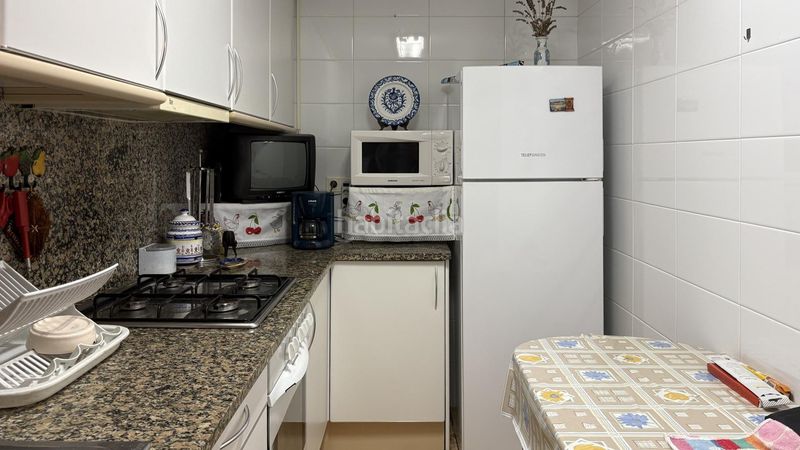 Foto eb7146e0-7245-486d-a758-4887cdb3a97f. Pis amb calefacció aparcament a residencial Blanes - vistamar Blanes
