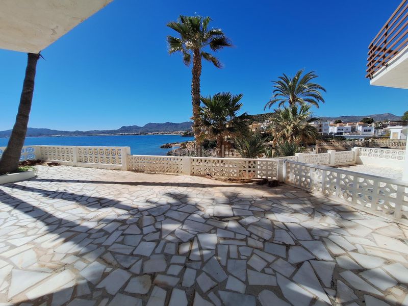 Foto 7f8837a7-5ba0-4844-aa56-7381924f6842. Casa amb calefacció aparcament a Pulpí