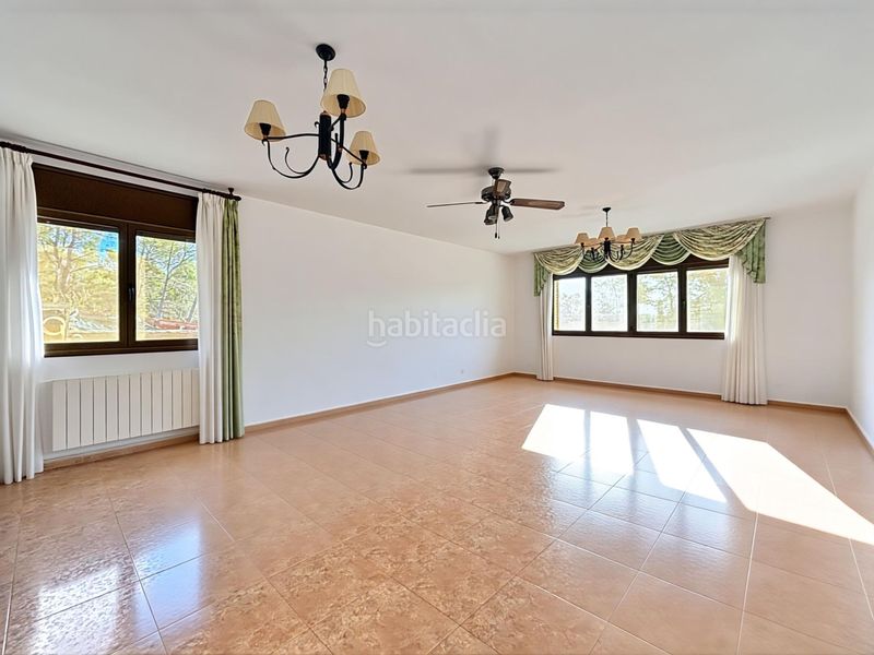 Foto 96eaa560-a304-4edc-ae1b-bdb58ac252bd. Casa amb calefacció aparcament a Olivella