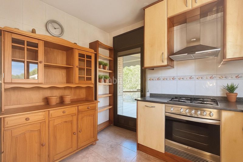 Foto c19e3e3e-c9e4-475b-840c-6b0addb3a618. Casa amb calefacció aparcament a Olivella