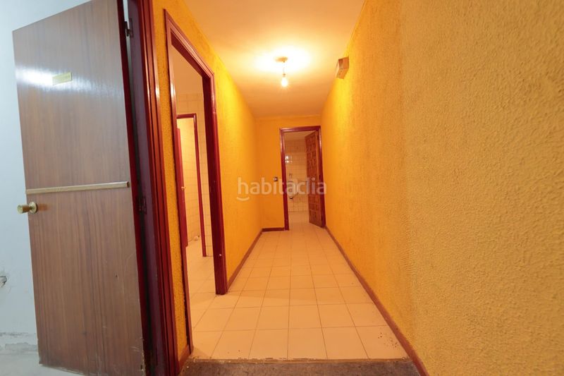 Foto a99146d2-ae9d-48aa-9b29-f9e6690e4b64. Edificio in Noceda
