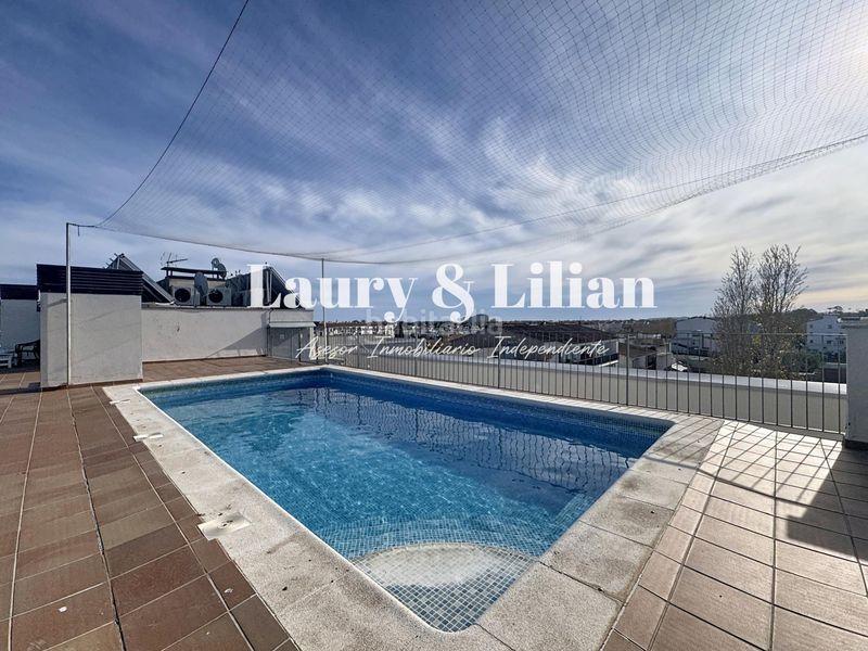 Foto 5e315927-4b8d-4935-b0ec-70be1b6f0647. Apartament amb aparcament piscina a Puigmal - Mas Nou Empuriabrava