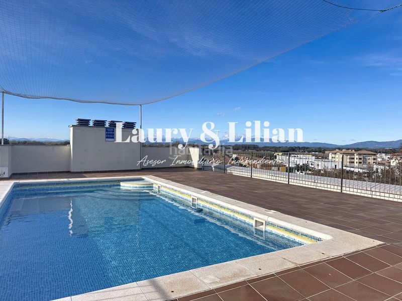 Foto feed2f1d-6e16-4de2-8fb8-3b3d25f18f40. Apartament amb aparcament piscina a Puigmal - Mas Nou Empuriabrava
