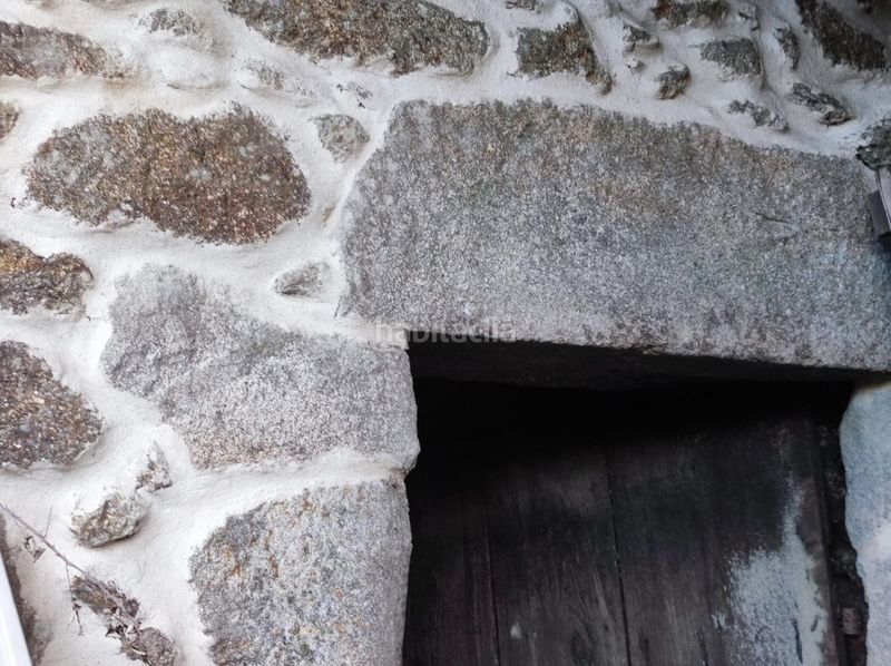 Foto fd5e1e09-85ba-4e38-87ed-16b532ab218d. Masia a Estrada (A)