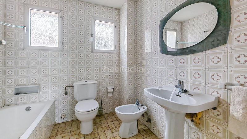 Foto 3112ed12-a89a-42b3-9d8c-b89c058870f0. Pis a Cudillero