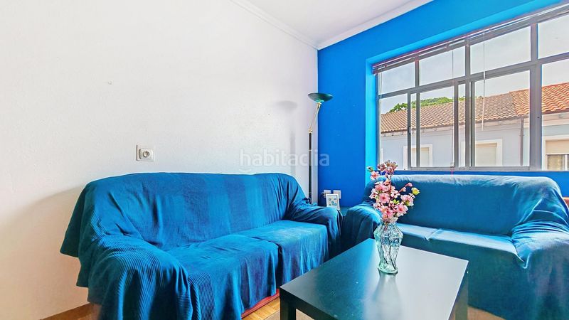 Foto b156c7e6-14b0-4906-a787-7e70c7261d2b. Pis a Cudillero