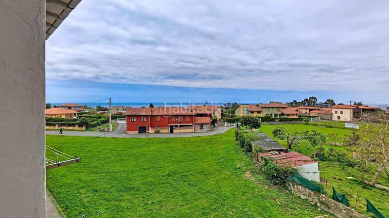 Foto b2fc643b-4f68-4e85-9801-00da64f42886. Pis a Cudillero
