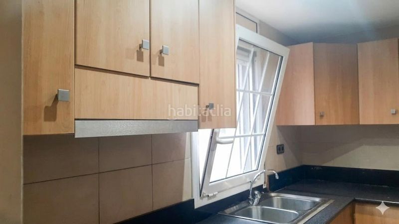 Foto b06ebbaa-a039-4626-8595-7fe27ac70c93. Casa amb aparcament a Sallent