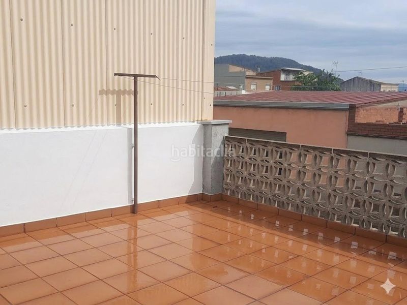Foto b0a9da5e-acd3-47c1-988b-cdb96c19fbe2. Casa amb aparcament a Sallent