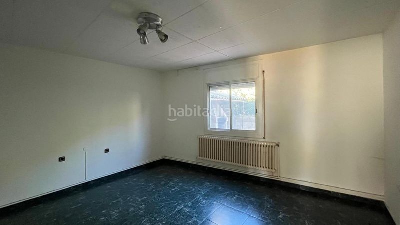 Foto d9f7b1cc-9a91-45f9-a6e6-4daed0a25fd8. Casa amb aparcament a Sallent