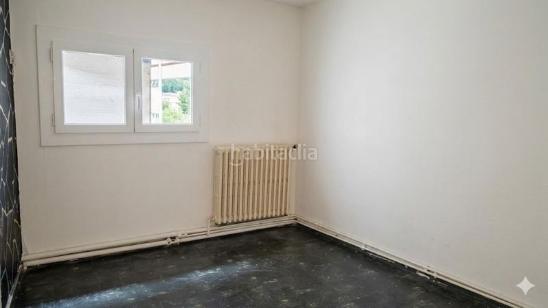 Foto e5b0658a-98c9-4062-89c7-ef2260160ae0. Casa amb aparcament a Sallent