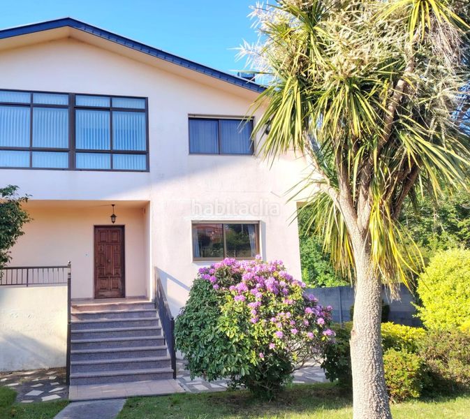 Foto ad2d12ac-9f0c-4d2b-a5a0-1336fd02b93b. Casa amb calefacció aparcament a Navia Vigo