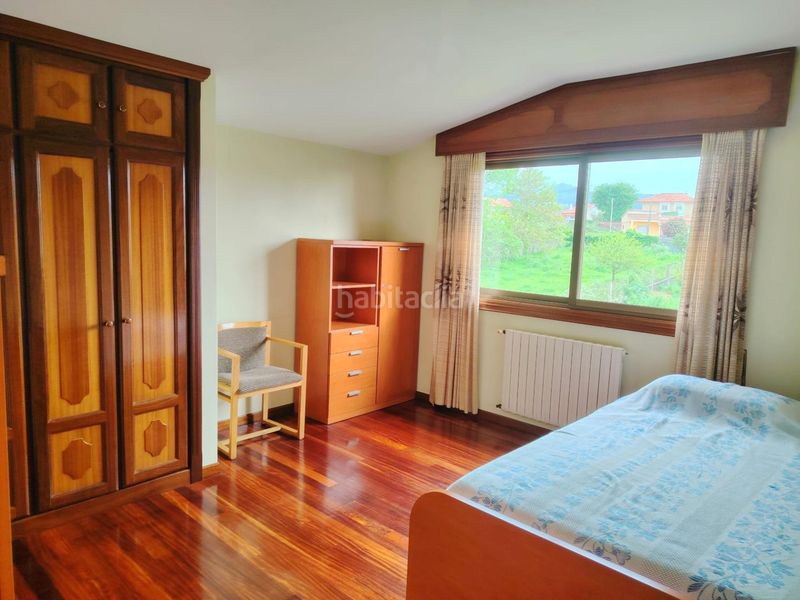 Foto e120f541-84de-4e49-a103-95784d42a713. Casa amb calefacció aparcament a Navia Vigo