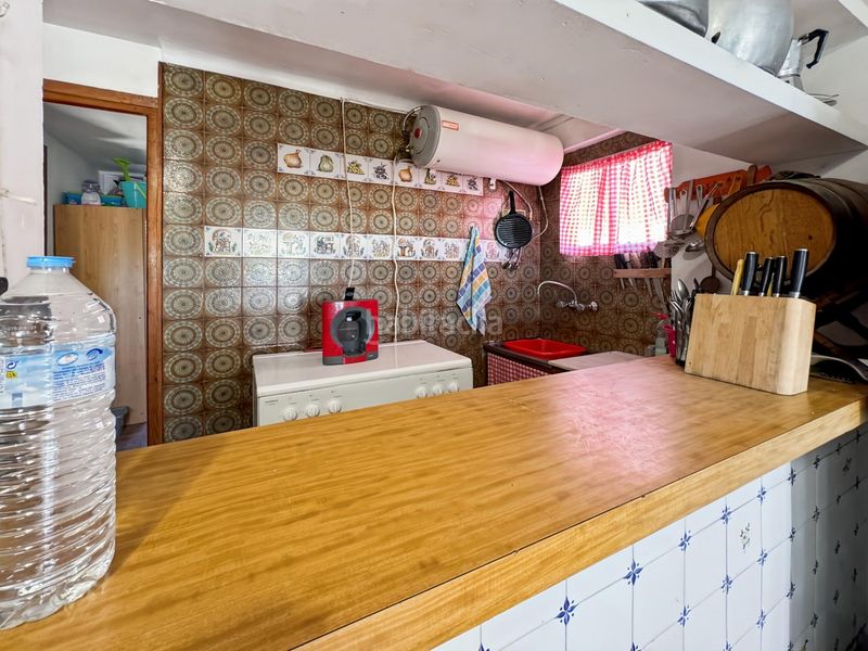 Foto 1573b338-5e35-40a1-a034-bc31eb1391cf. Casa adossada amb aparcament a Pueblo Acantilado-Lanuza Campello (el)
