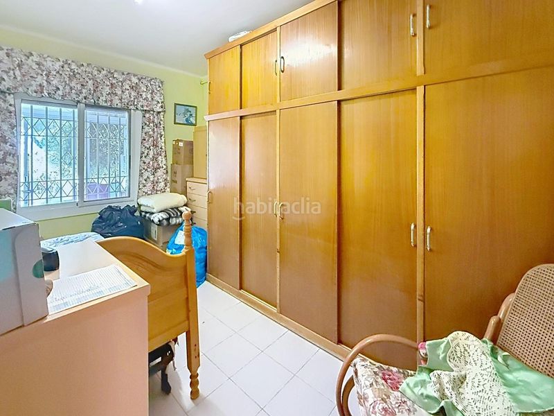 Foto b6b8e743-b389-4d9a-b85e-9fbdacc9adab. Casa aparellada a Coma-ruga platja Coma-ruga