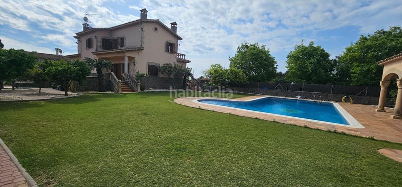 Foto 37f170c7-11f6-45f9-9514-371a1788eba5. Casa amb calefacció aparcament piscina a Vista Alegre Mataró