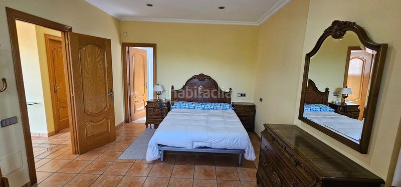 Foto 555f23ef-3d09-46e3-8bc6-52246cd1e7e2. Casa amb calefacció aparcament piscina a Vista Alegre Mataró