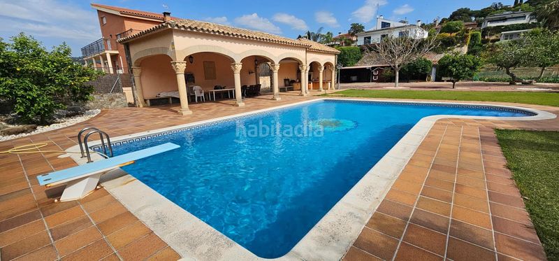 Foto 6e9d3dce-bc16-4de0-a1bc-fc5cc21f4bff. Casa amb calefacció aparcament piscina a Vista Alegre Mataró