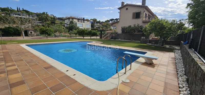 Foto 8585e864-dd55-4d39-a588-d9d2b866498b. Casa amb calefacció aparcament piscina a Vista Alegre Mataró