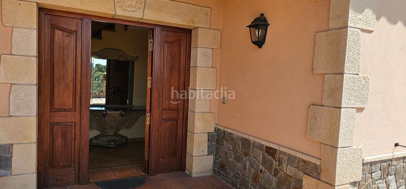 Foto c0aba9ee-2a82-472e-bb6d-d68f596a7a33. Casa amb calefacció aparcament piscina a Vista Alegre Mataró
